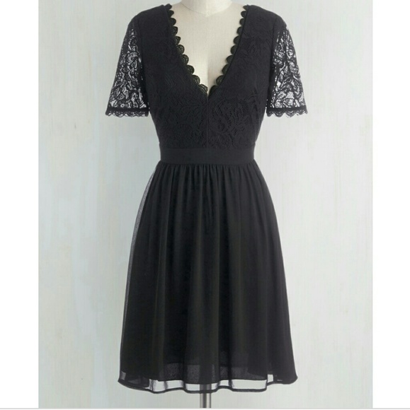 Modcloth Dresses & Skirts - Modcloth Craft Cocktails Dress in Black
